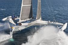 Hydroptère is de snelste en klokt een topsnelheid van 55,5 knopen (103km/u)